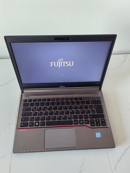 FUJITSU LIFEBOOK E736