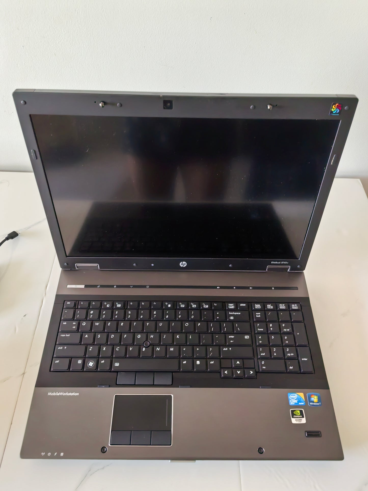 hp mobile workstation 8740w