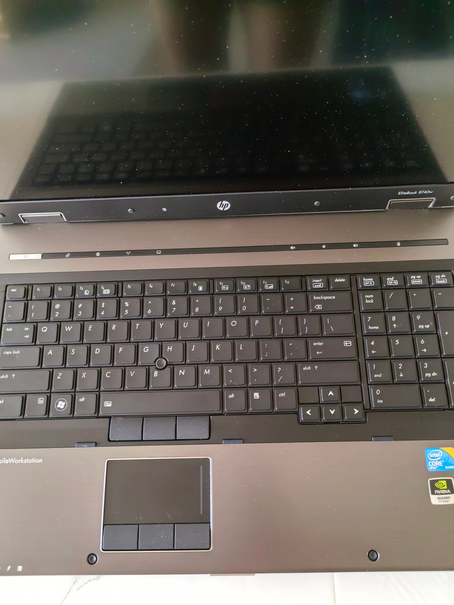 hp mobile workstation 8740w